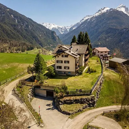 Appartement Mit Traumhaftem Bergpanorama
