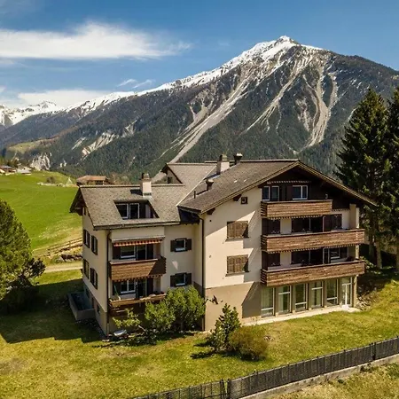 Mit Traumhaftem Bergpanorama